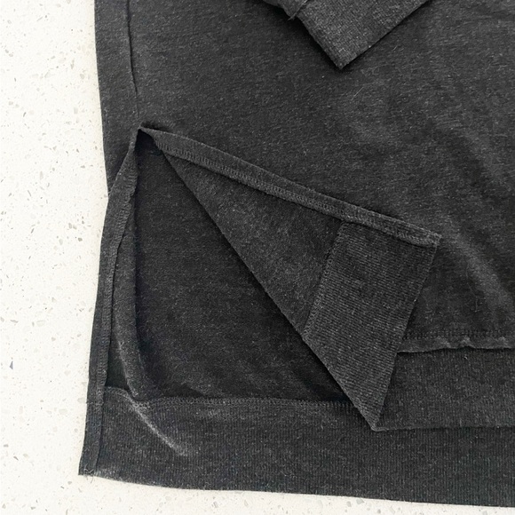 Cupio Long Sleeve Top Women’s Medium Dark Gray Thnic - Picture 4 of 6
